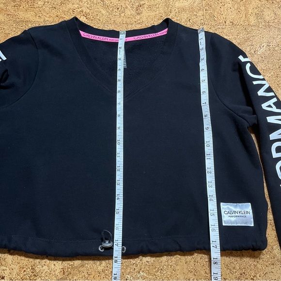 Calvin Klein Performance Logo Cropped V-Neck Sweatshirt Sz L - Picture 8 of 10